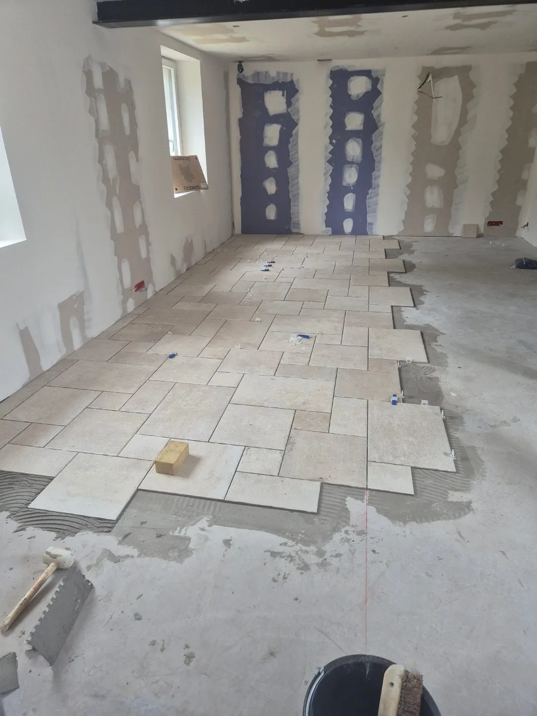 Pose de carrelage à Senlis — chantier KreaBati (photo 2)