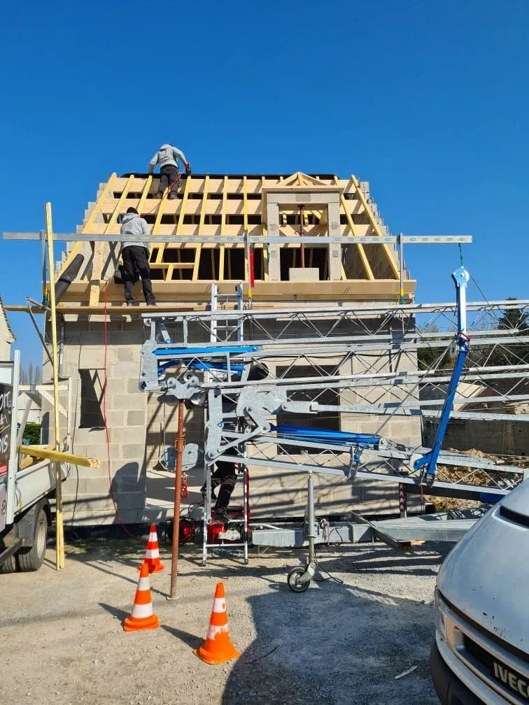 Construction à Fleurines — chantier KreaBati (photo 4)