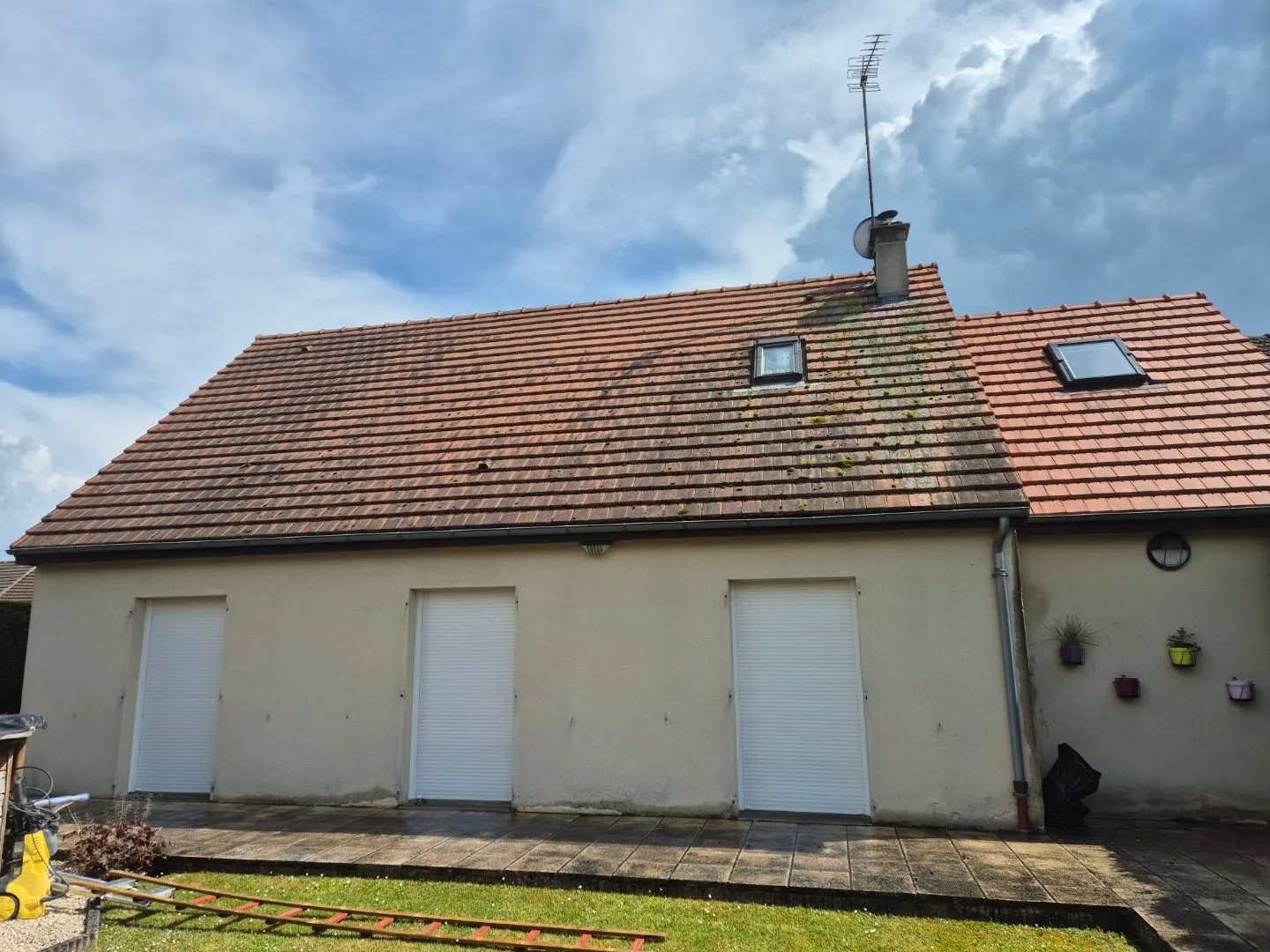 Nettoyage façade & toiture à Pont-Sainte-Maxence — chantier KreaBati (photo 3)