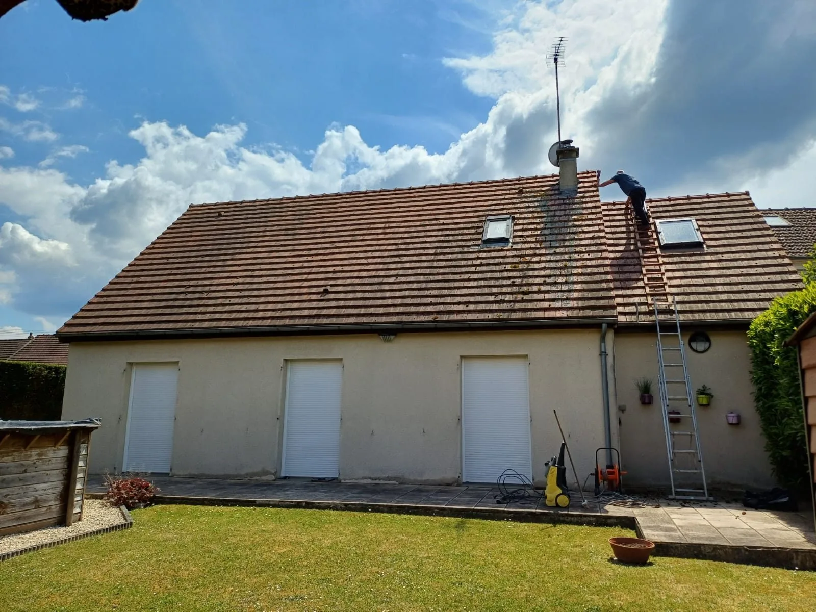 Nettoyage façade & toiture à Pont-Sainte-Maxence — chantier KreaBati (photo 4)