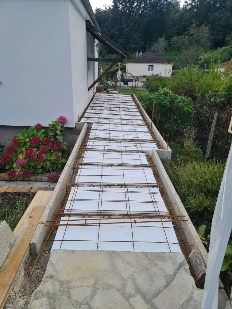 Accès PMR à Clermont-de-l'Oise — chantier KreaBati (photo 2)
