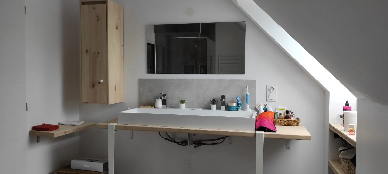 Salle de bain à Fleurines